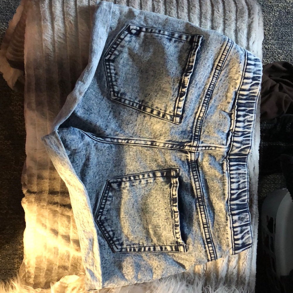 retro acid wash shorts